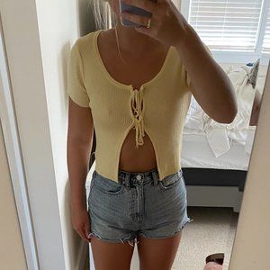 front tie yellow tee shirt